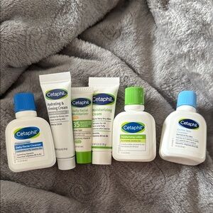 Cetaphil Skincare Set for Acne & Blemish - White and Blue